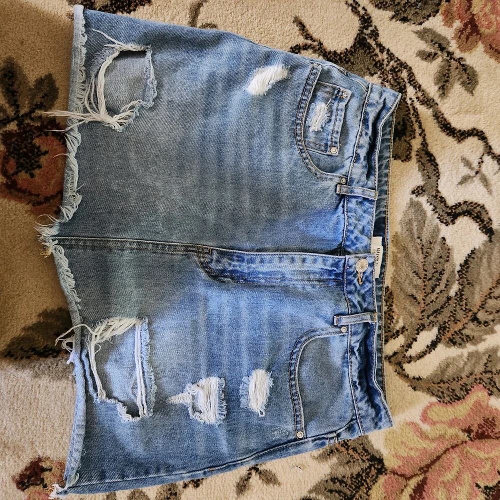 Distressed Denim Skirt - Picture 3 of 7
